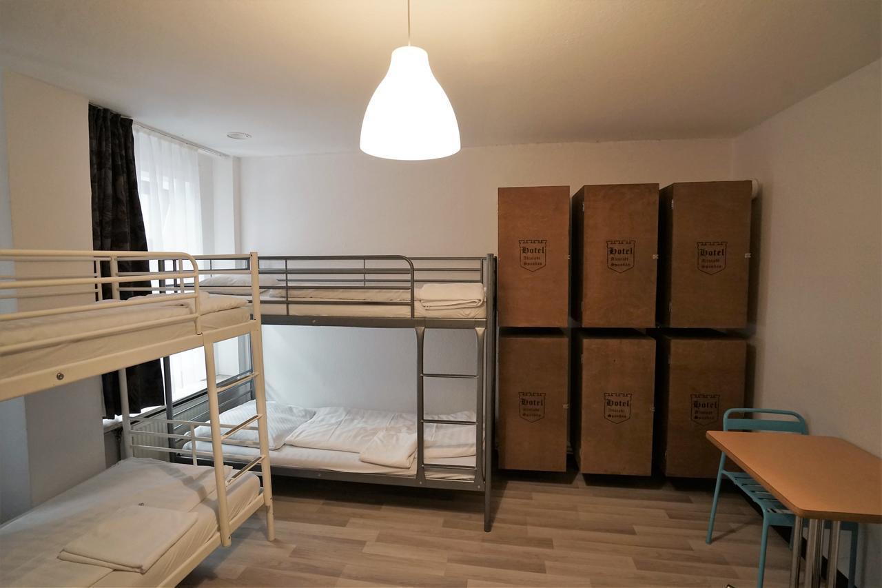 Hotel Altstadt Spandau Seeburg  Buitenkant foto